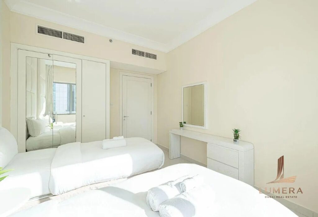 Full Burj Khalifa View | Serviced 3BR | Vacant on Transfer | Steps from Dubai Mall