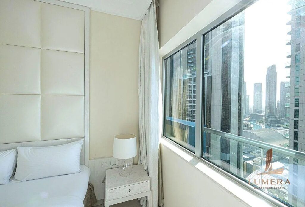 Full Burj Khalifa View | Serviced 3BR | Vacant on Transfer | Steps from Dubai Mall